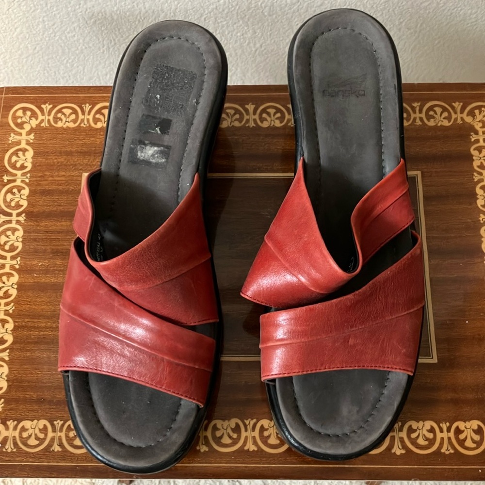 DANSKO 42 RED Sandals